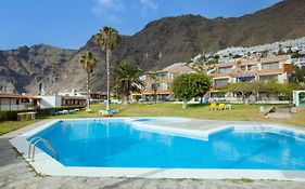 Gigantes Cliff Holiday Home By Sunkeyrents